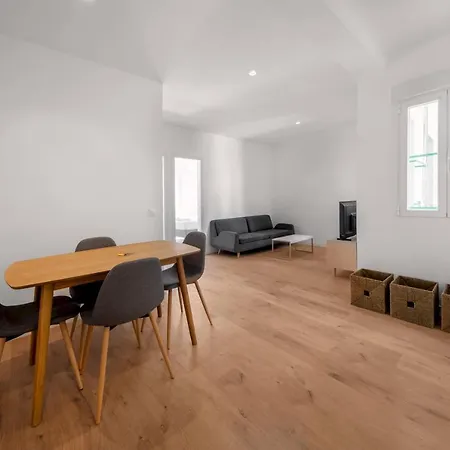 2 Bedrooms 1 Bathroom Furnished - Delicias - Bright - Mintystay Madrid Exterior photo
