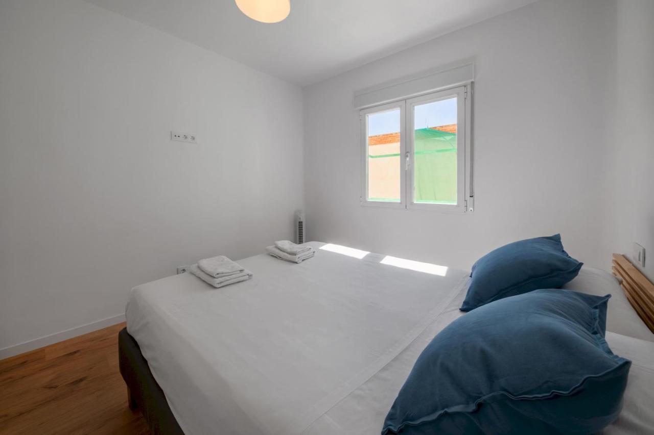 Apartment 2 Bedrooms 1 Bathroom Furnished - Delicias - Bright - Mintystay